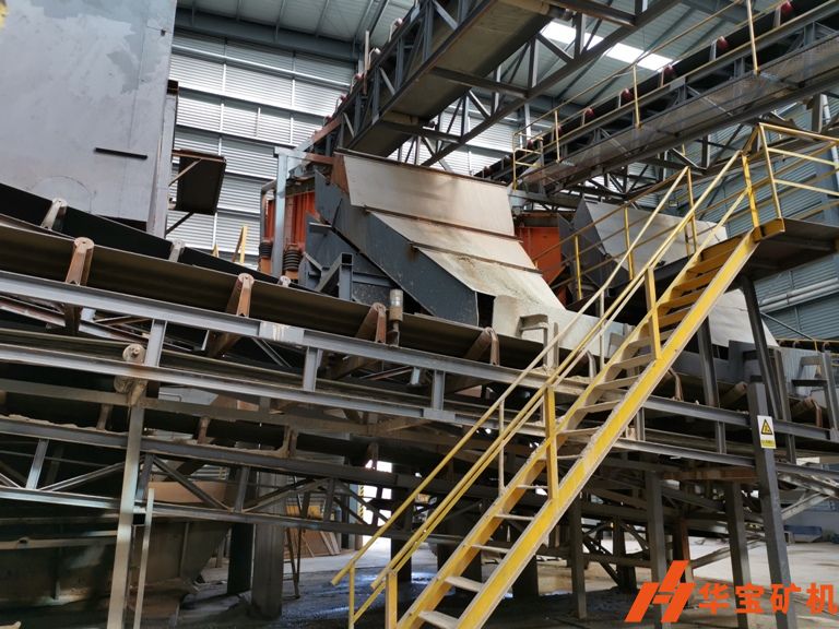 時產(chǎn)800T制砂生產(chǎn)線寶雞梅縣某石場